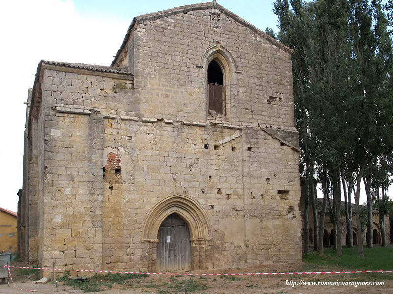 FACHADA OESTE DEL TEMPLO